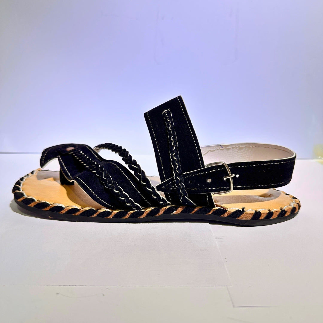 Mittu Kat – Handmade Balochi Leather Chappal black